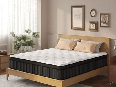 QUEEN 12" Hybrid Pocket Spring Mattress with Breathable Cooling Fabric and Memory Foam Layers NEW