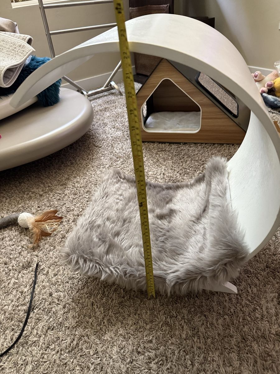 Half moon shape small dog or cat bed with faux fur