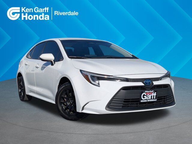 2023 Toyota Corolla Hybrid LE