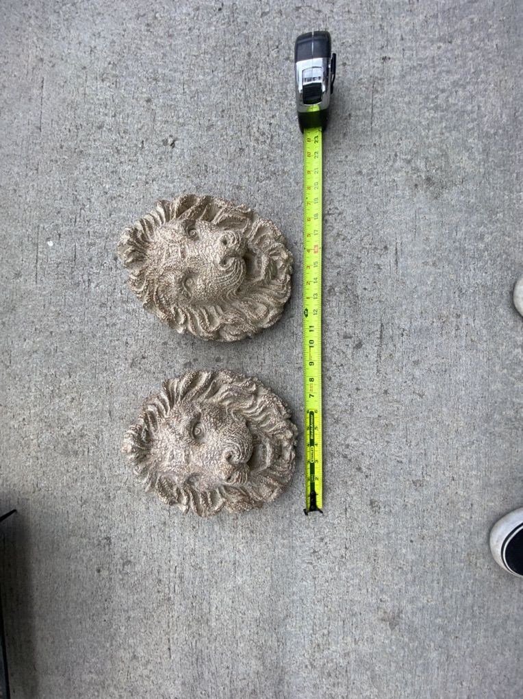LIon Wall Sconses