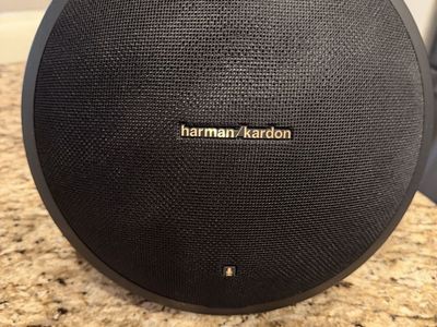 Harman Kardon Onyx Studio 2 Bluetooth speaker