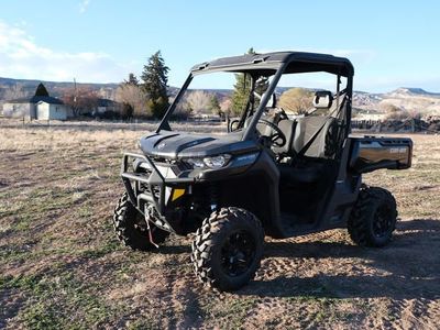2025 Can Am Defender XT HD10 - On Sale!!!