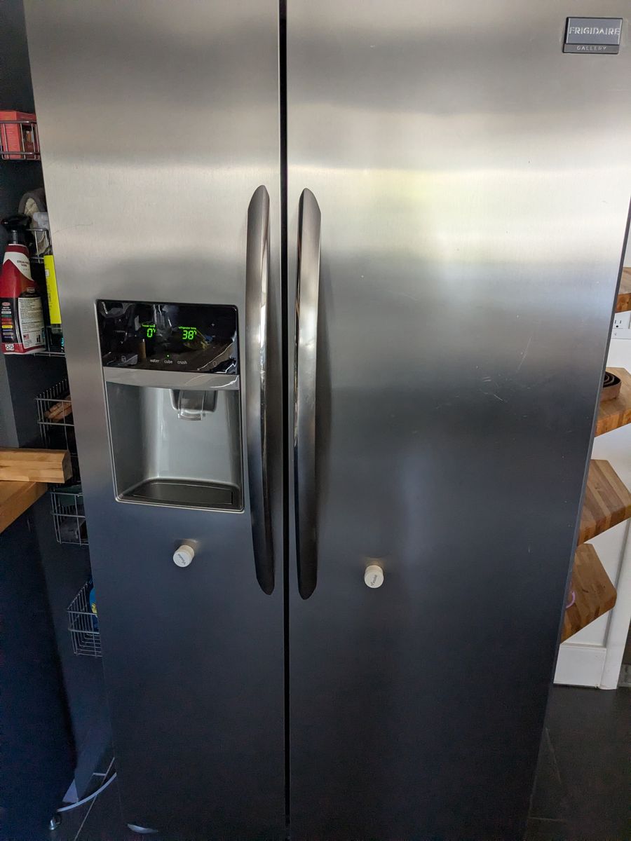 Frigidaire Gallery Side by Side