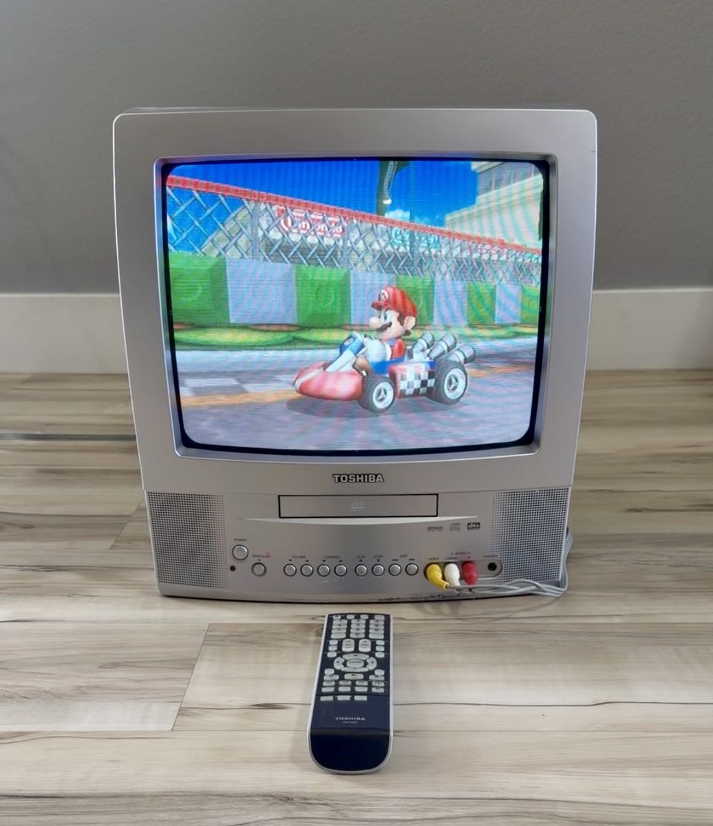 Toshiba 13” CRT TV DVD Player