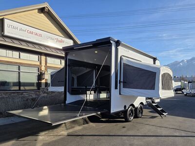Raynger Elevate Elite! 8x18 / 8.5x18 Toy Hauler 12K Axles TRIPLE QUEEN TENT, Off Grid Solar!!!