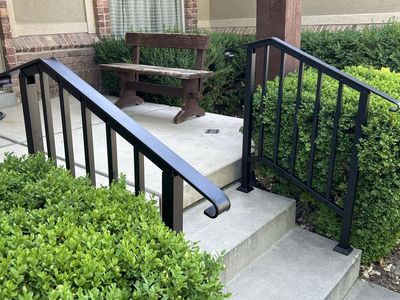 Outdoor Black Metal Handrails Set for Steps