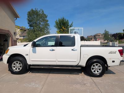 2004 Nissan Titan LE