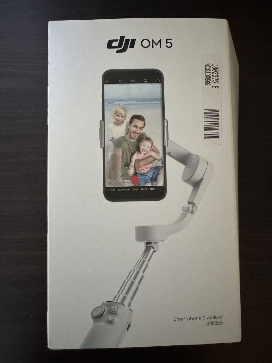 DJI OM 5 smartphone gimbal stabilizer
