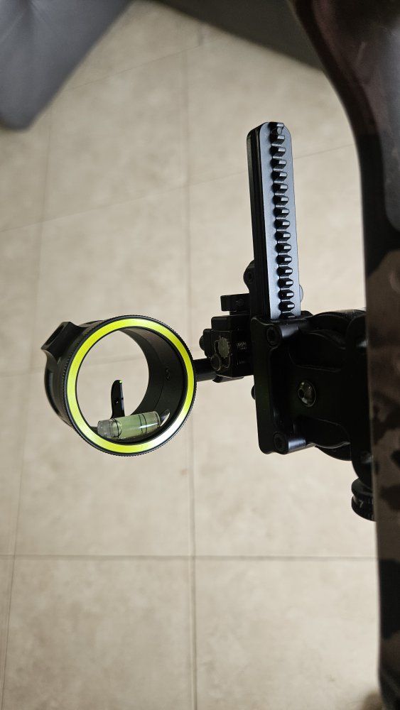 Tommy Hogg Single Pin Bow Sight - Right Hand