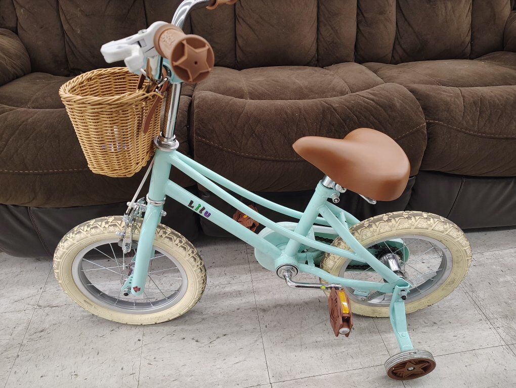 JOYSTAR Fantasy Girls Bike with training wheels an