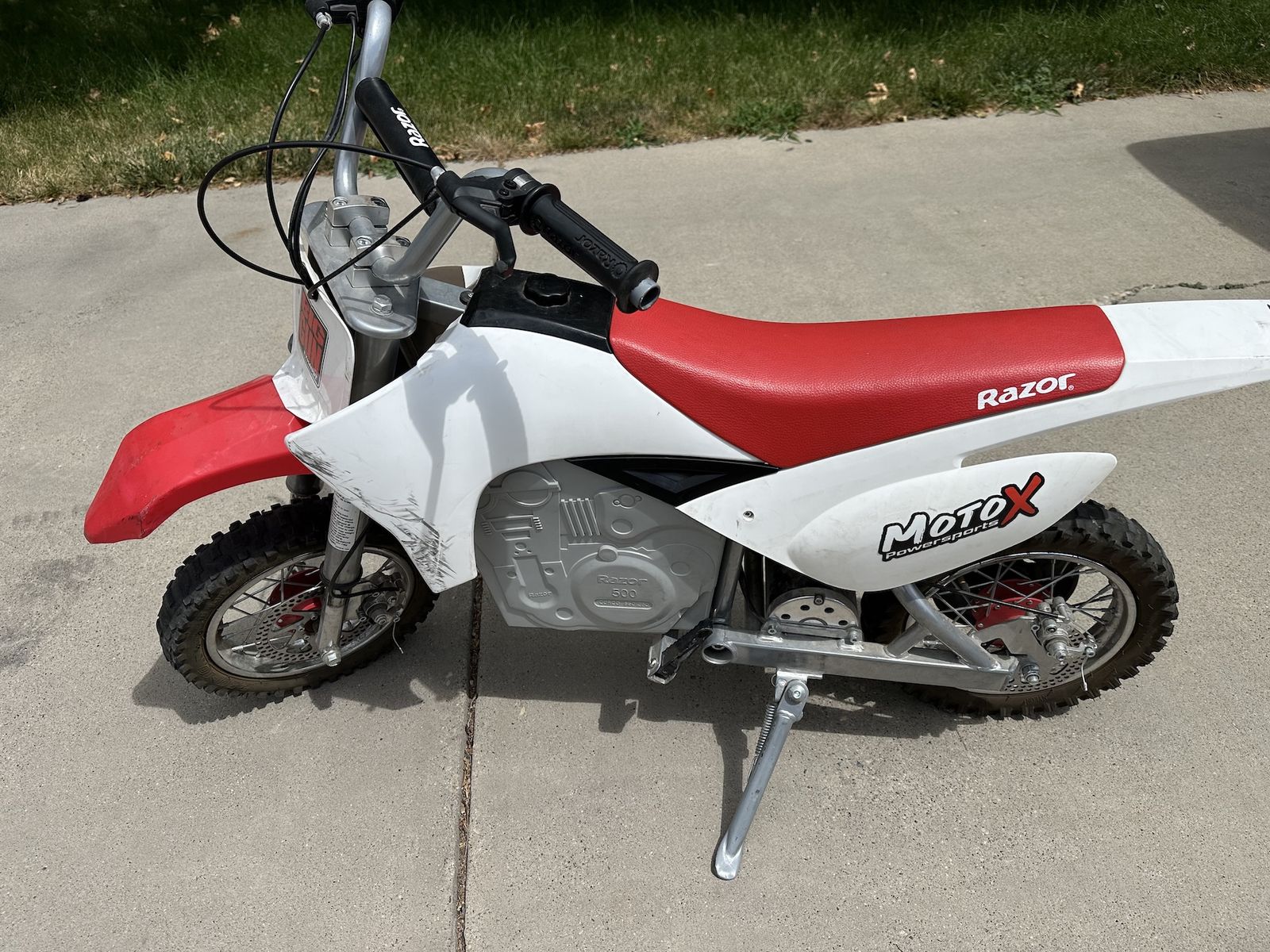 Razor SX500 McGrath - Electric Dirt Bike