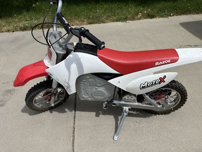 Razor SX500 McGrath - Electric Dirt Bike