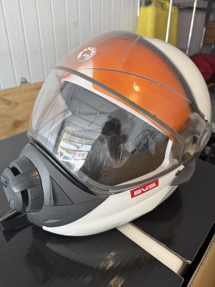 Skidoo snowmobile helmet size large