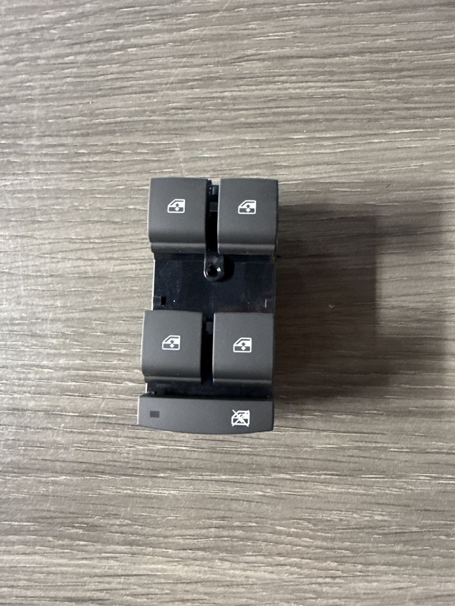 Door Master Power Window Switch