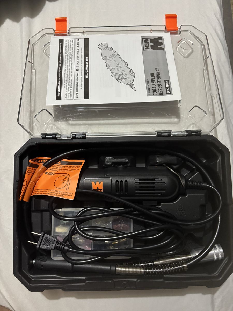 Wood carving kit