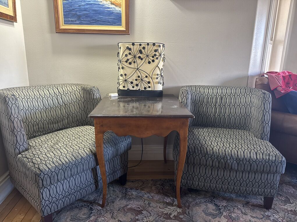 Steelcase Commercial Grade Sitting Chairs