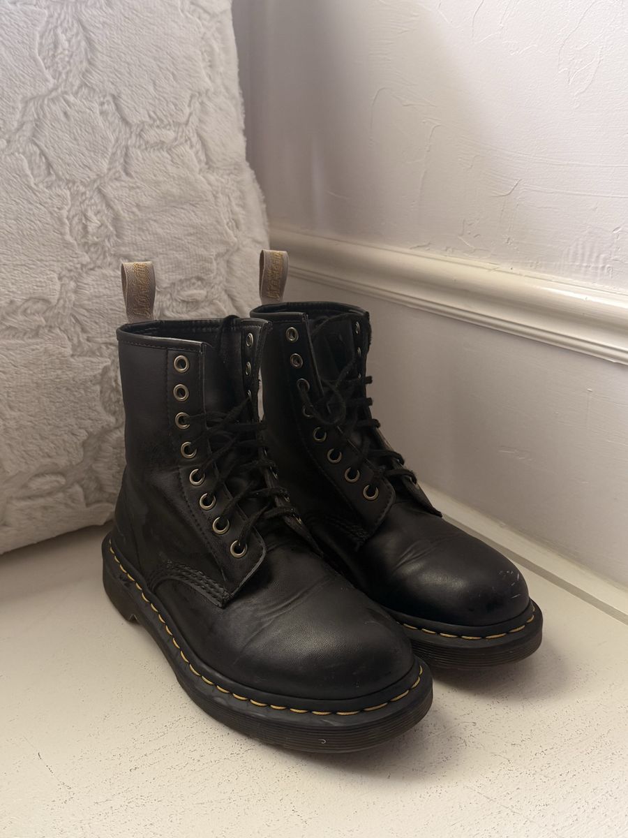 Dr. Martens Vegan 1460 Black Combat Boots Women's Size 7 US