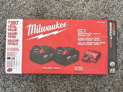 Milwaukee M18 REDLITHIUM XC5.0 Starter Kit - 2 Batteries & Charger