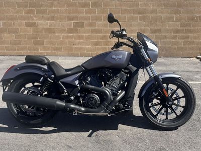 2017 Victory Octane 1200 - LOW MILES - Sport Cruiser - Like Indian Scout