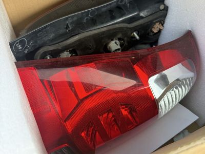 OEM Automotive Headlight & Tail Light Assemblies Set 08 4Runner