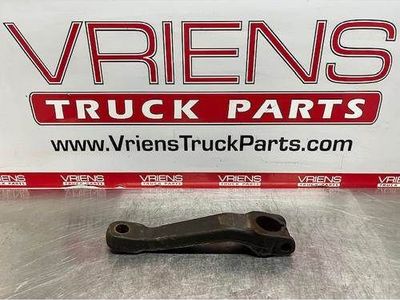 TRW/ROSS 448247 Left Steering (Pitman) Arm for a Kenworth T600