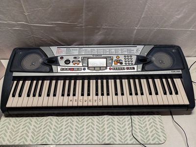 Yamaha PSR-280 Electric Keyboard Bass Boost 2 way