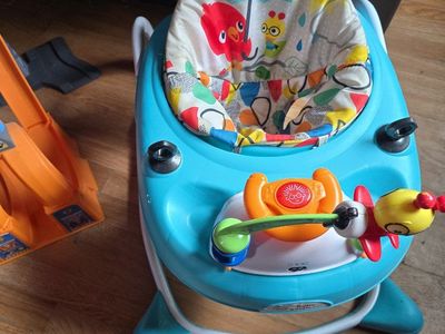 baby Einstein walker
