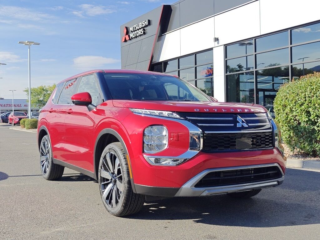 2025 Mitsubishi Outlander SE