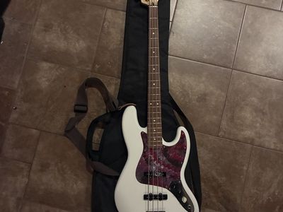 Fender Jazz Bass