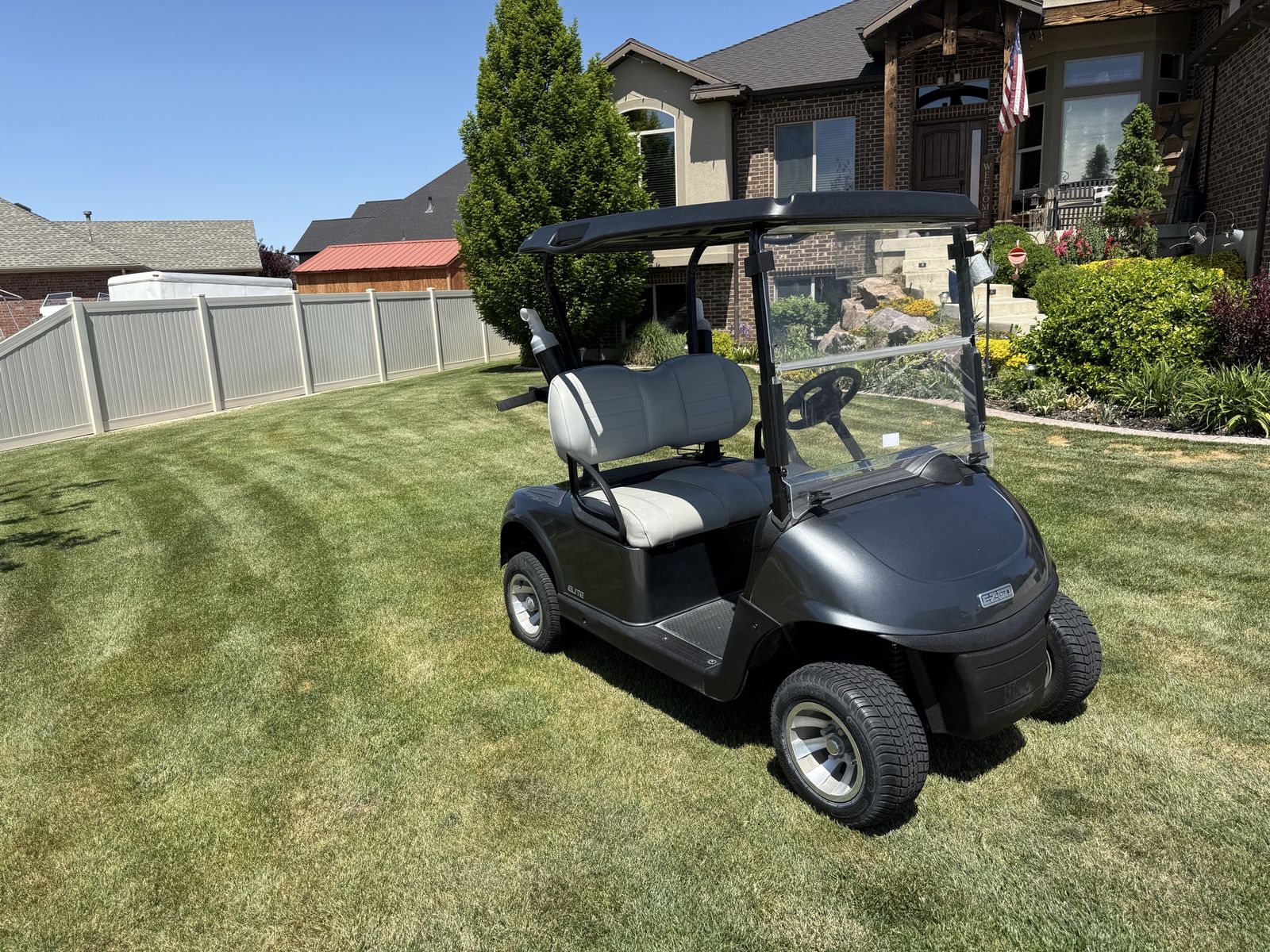 2021 EZ GO GOLF CART