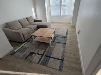 Moderna 7.5ft Sleeper Sofa / Couch. Free delivery possible to