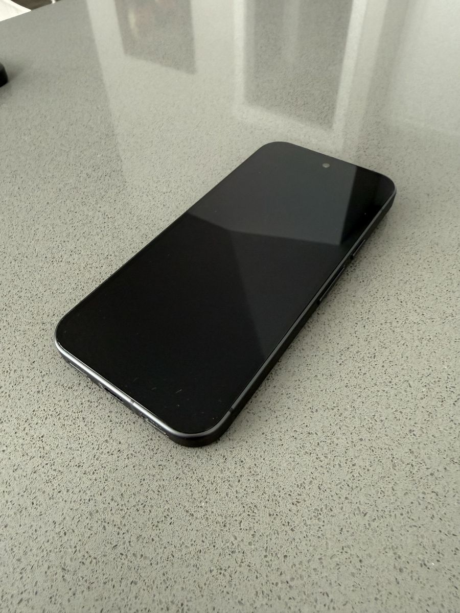 Mint condition Google Pixel 10 128 gb (unlocked)