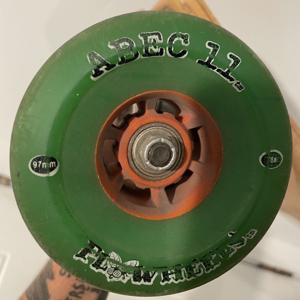 Main image 3