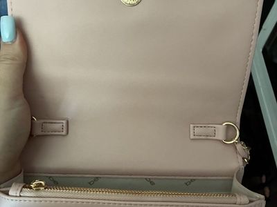Bebe Los Angeles Pink Quilted Crossbody Bag with Gold Chain