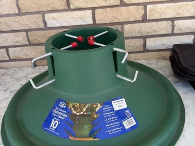 Home Logic Ultimate Christmas Tree Stand - Holds 10ft Tree, 6.5" Trunk, 23" Base, 3/4 Gal Water
