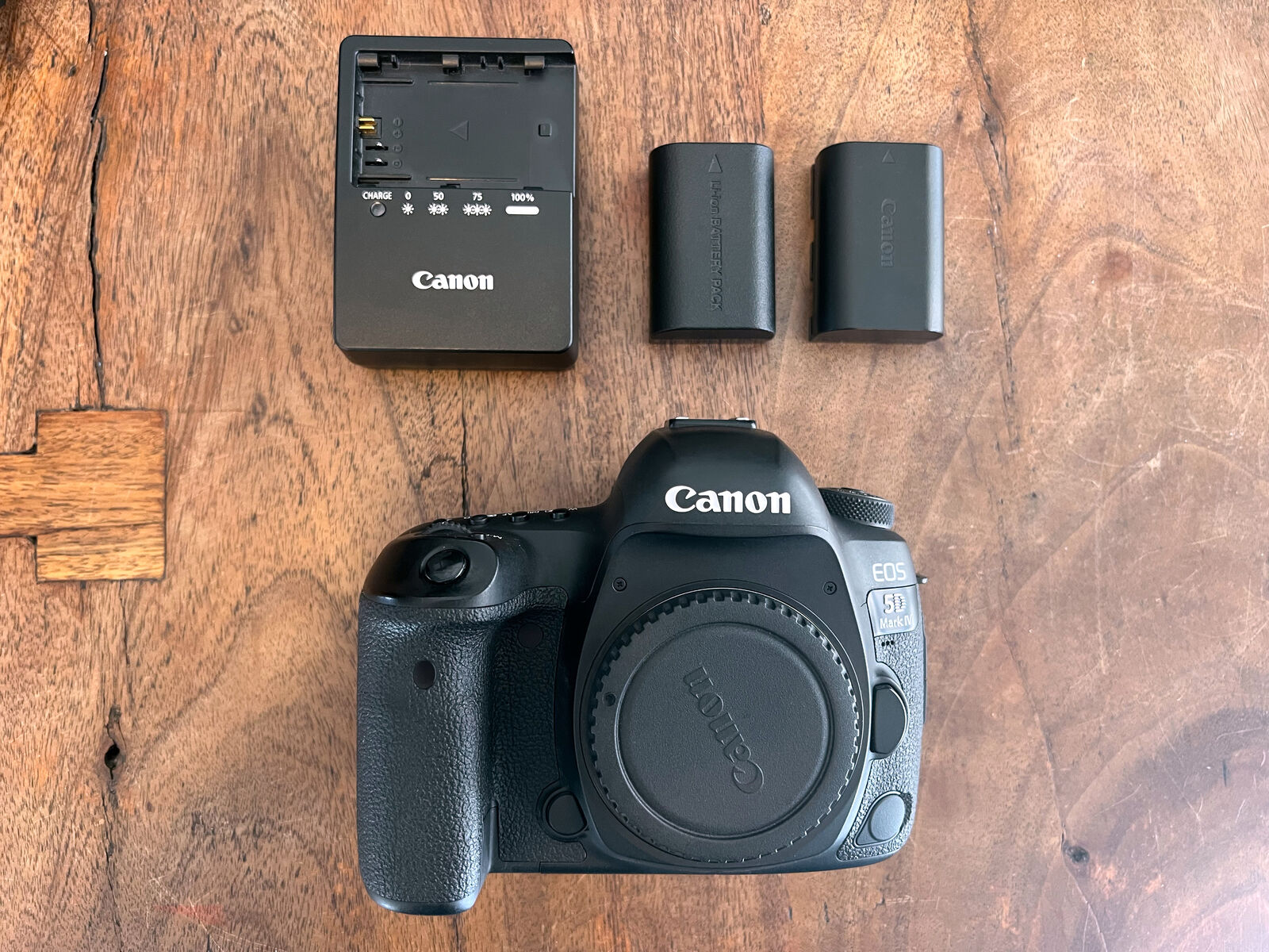 Canon EOS 5D Mark 4 DSLR