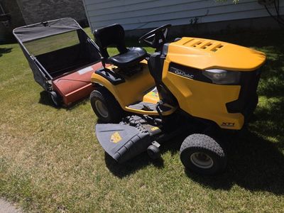 cub cadet riding lawn mower