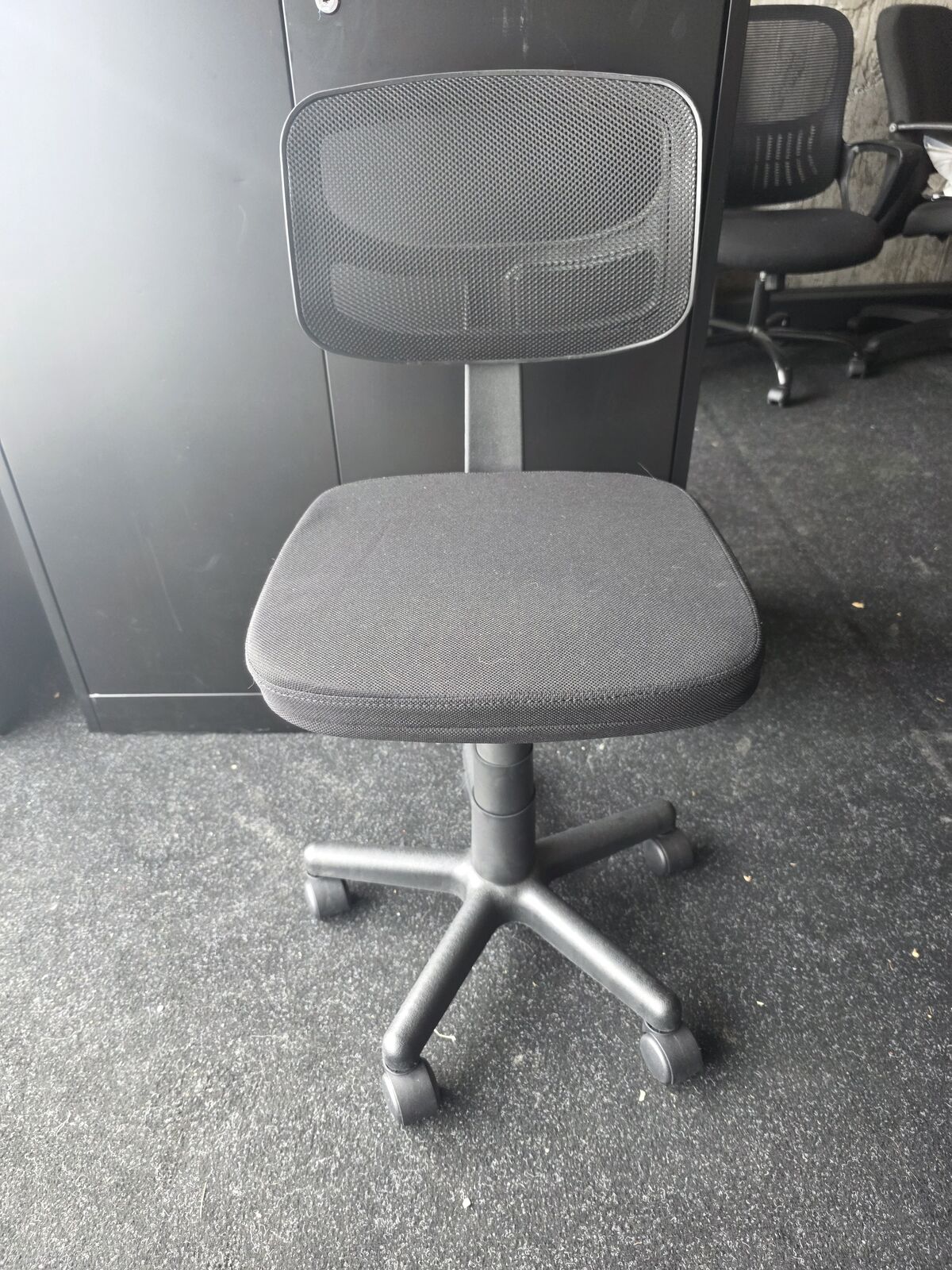 Multiple Office Chairs