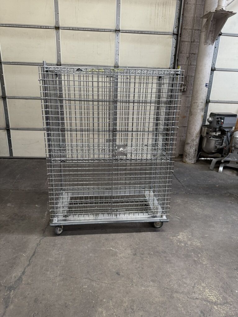 Mobile Chrome  Metro Brand Security Storage Liquor Cage ,next to new Black Friday $395sale