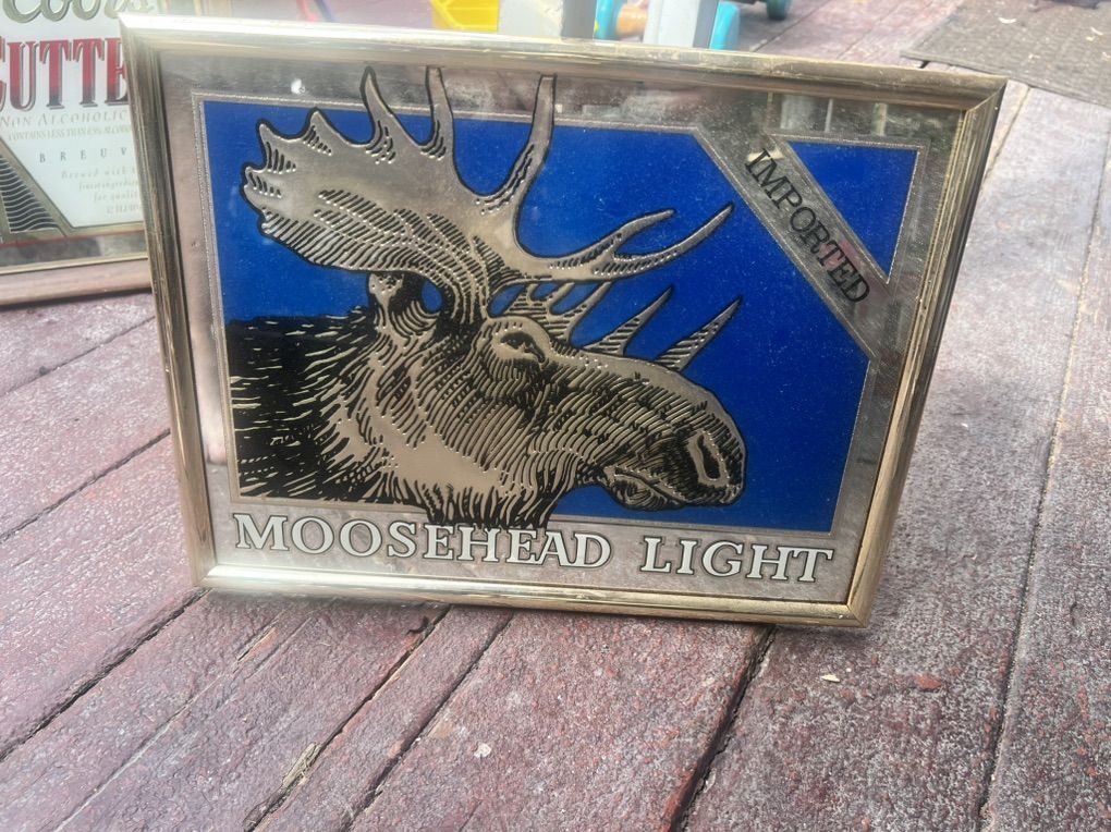 Moosehead Light Bar Sign