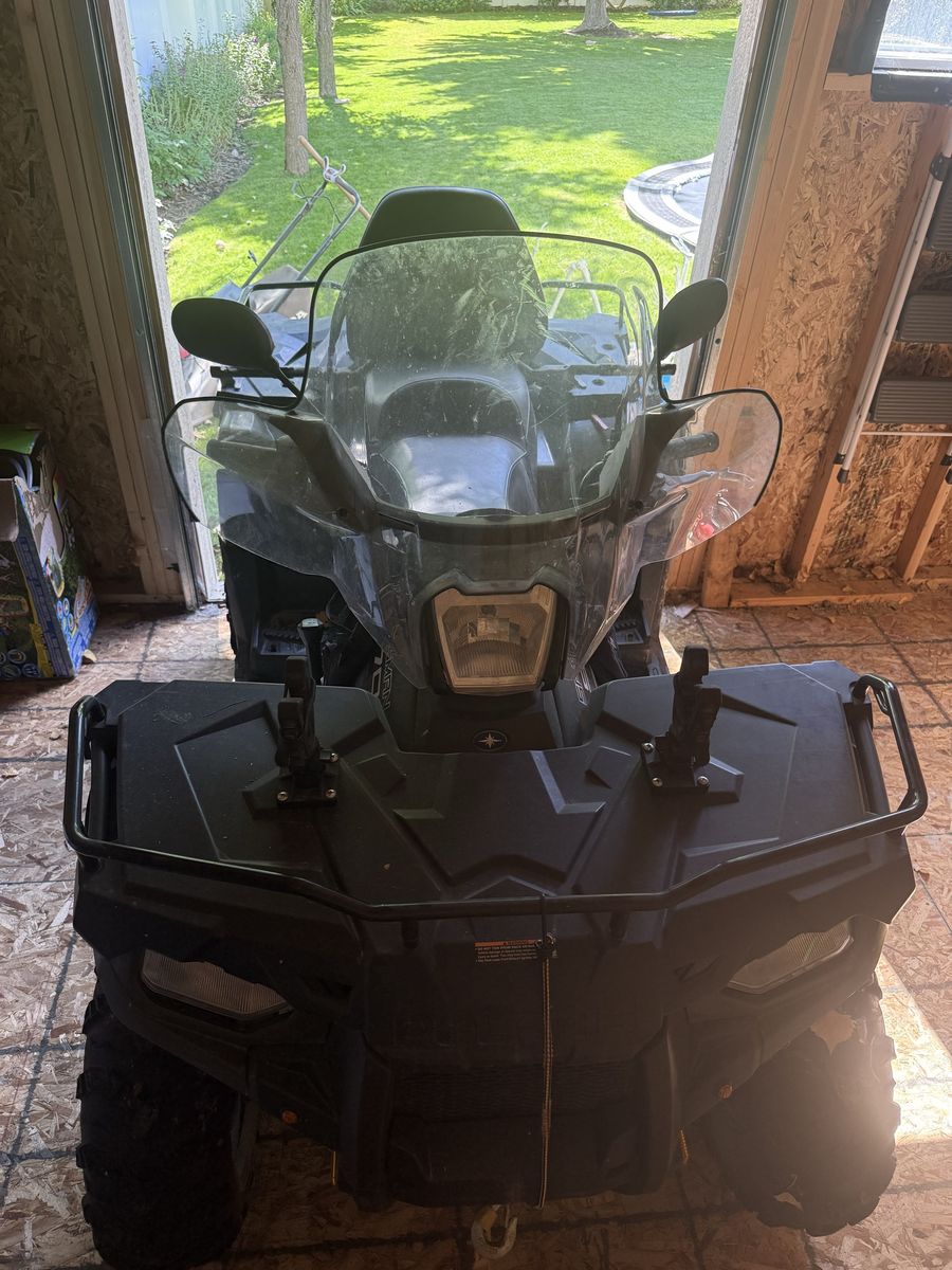 2015 Polaris Sportsman 570 Touring ATV - All-Wheel Drive