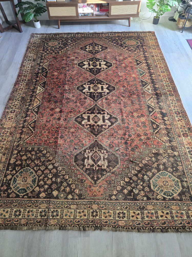 Main image 3