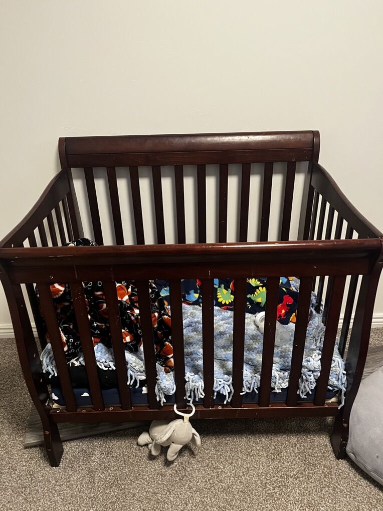 Crib, Changing Table, And two drawers