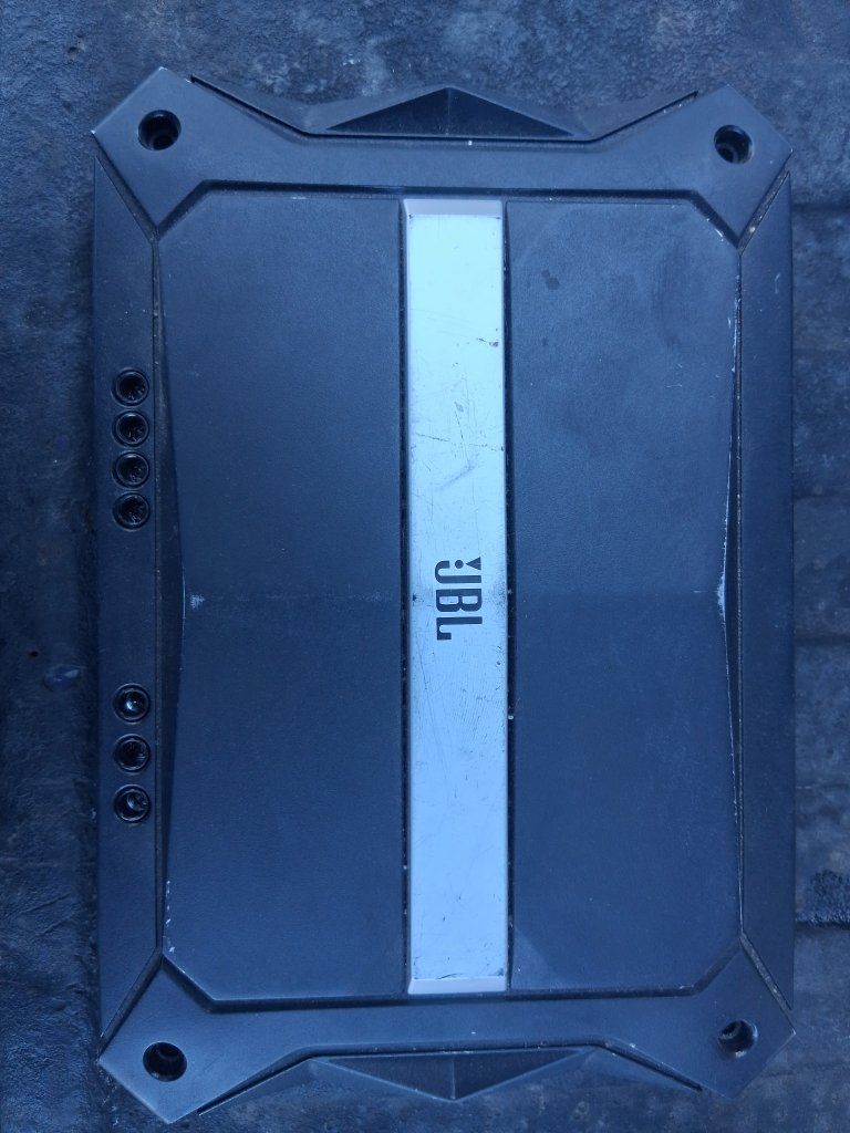 Main image 3