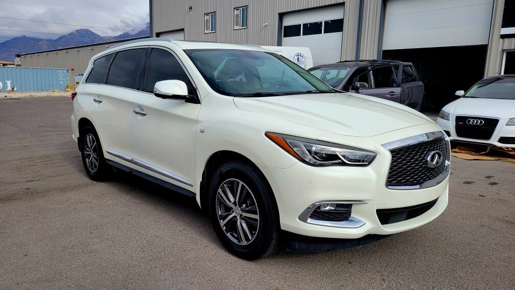 2018 Infiniti QX60 Base