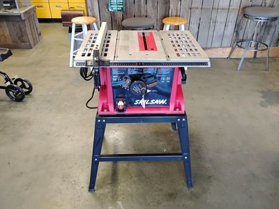Skilsaw 3310 Table Saw With Stand