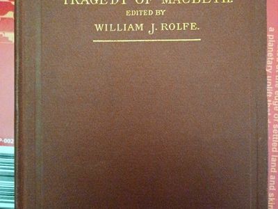 Shakespeare's Tragedy of Macbeth Edited by William J. Rolfe - Vintage Edition