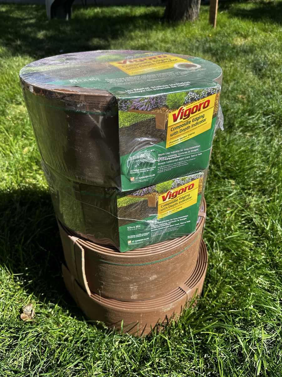 Vigoro Composite Landscape Edging (4 x 20 ft)