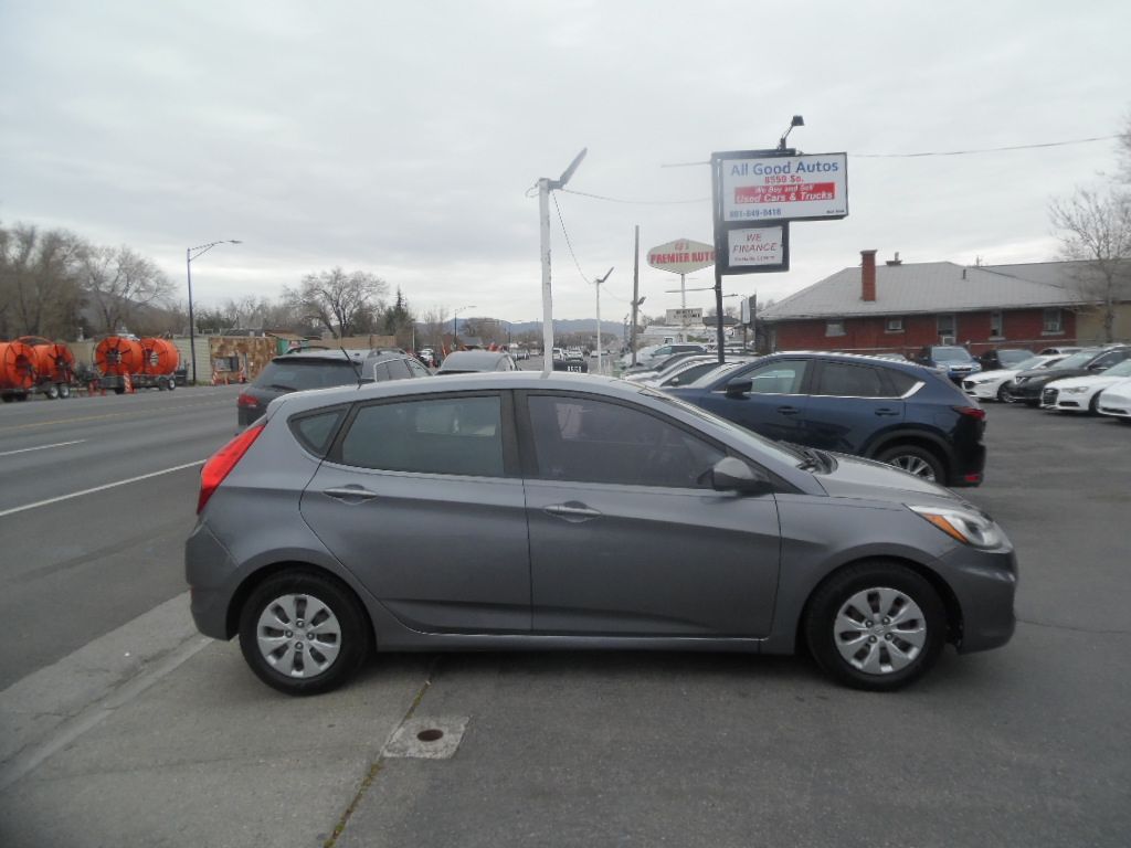 2016 HYUNDAI ACCENT SE