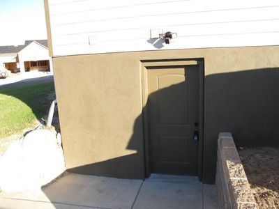 BRAND NEW BASEMENT FOR RENT SARATOGA SPRINGS